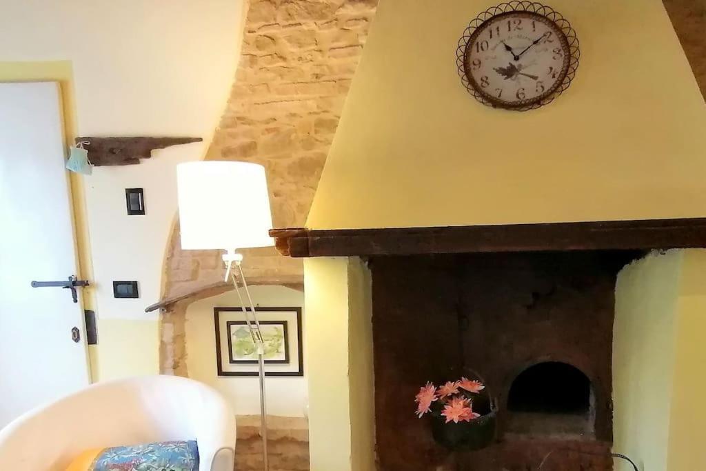 Casale San Teodoro - Mondaino Rn Villa Esterno foto